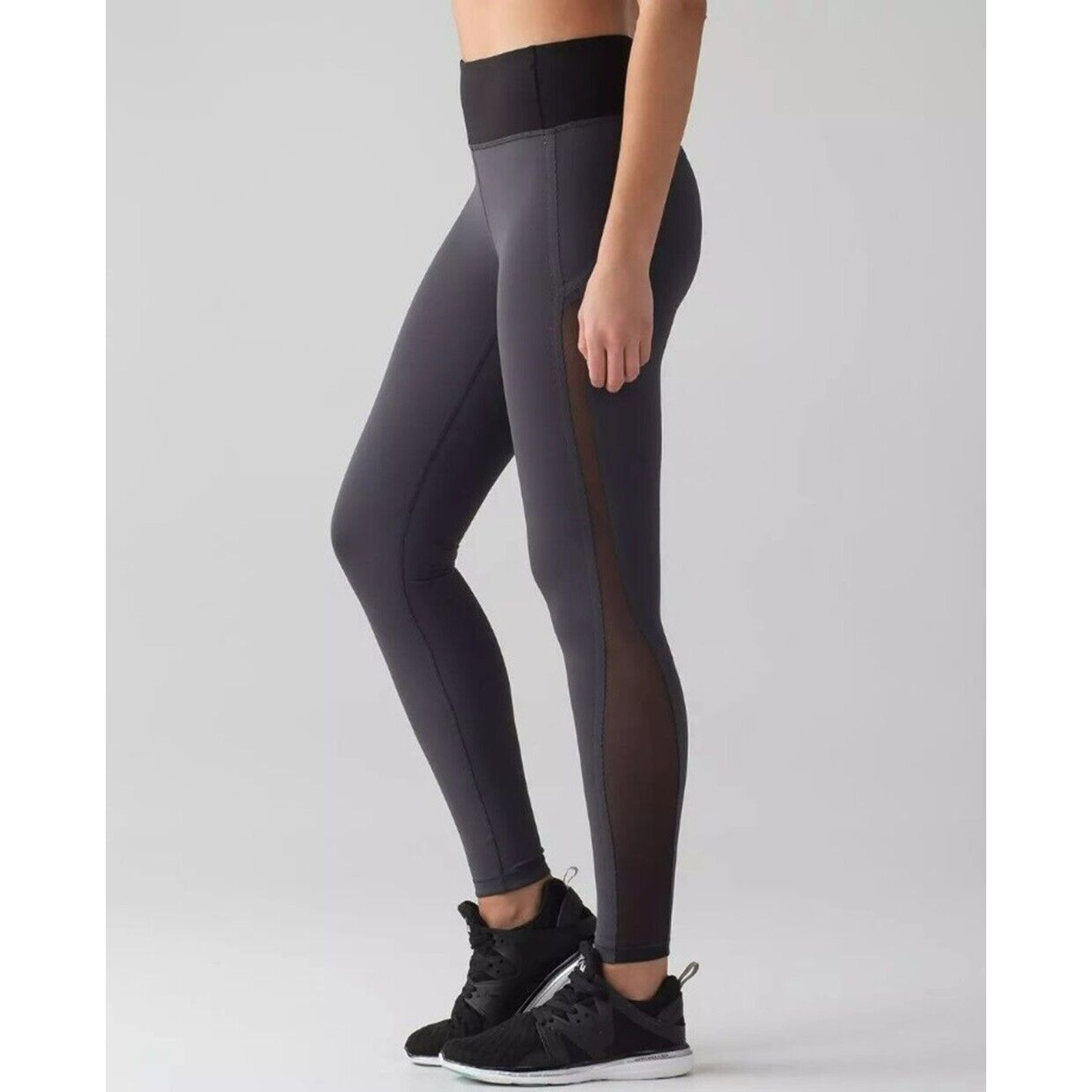 Lululemon Smooth Stride Tight 4 Black Slim Fit Mesh Trim 4 Way Stretch Lw5agls
